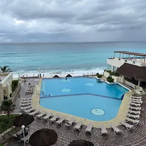 Plaza Sea View Appartamento Cancún